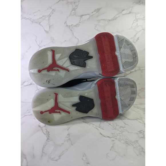 Used Size 8.5 Nike Air Jordan Zoom '92 Black Cement Low Top Basketball - Picture 6 of 6